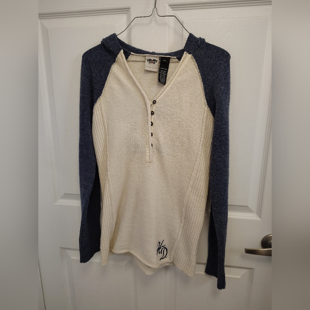 Harley Davidson ladies pullover Medium